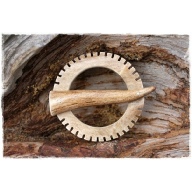 reindeer horn jewelry, reindeer antler jewelry, scarf holder groove